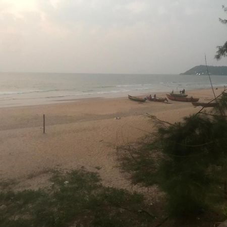 Sam & San Beach Resort Vengurla ภายนอก รูปภาพ