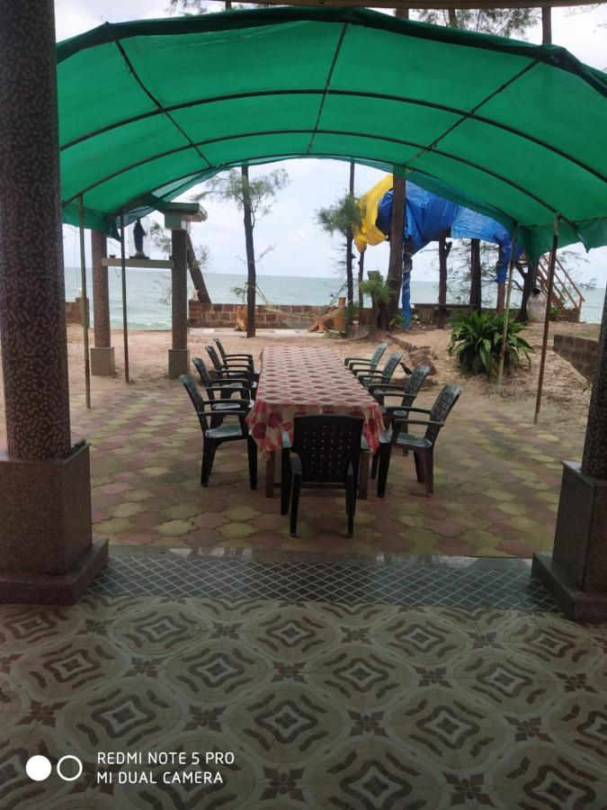 Sam & San Beach Resort Vengurla ภายนอก รูปภาพ